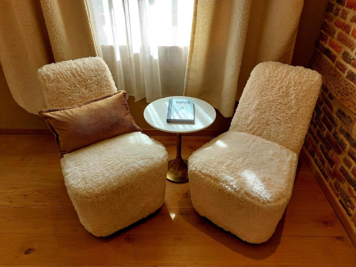 Les Suites De Petit Bomal Durbuy Bagian luar foto